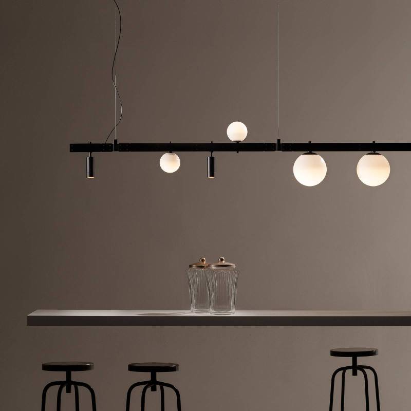 Karman Stant LED-Hängeleuchte Balken schwarz von Karman