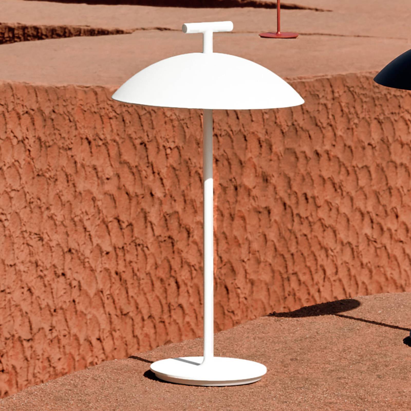 Kartell Mini Geen-A LED-Tischlampe 2.700 K weiß Kartell Mini Geen-A LED-Tischlampe 2.700 K weiß von Kartell
