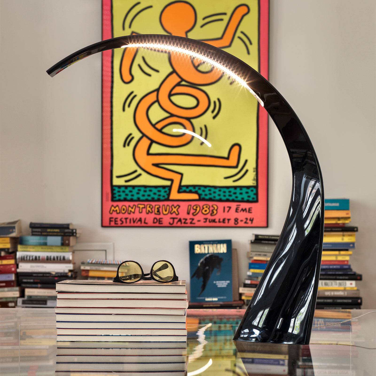 Kartell LED-Tischlampe Taj Mini, schwarz, 32 cm, Kunststoff Kartell LED-Tischlampe Taj Mini, schwarz, 32 cm, Kunststoff von Kartell