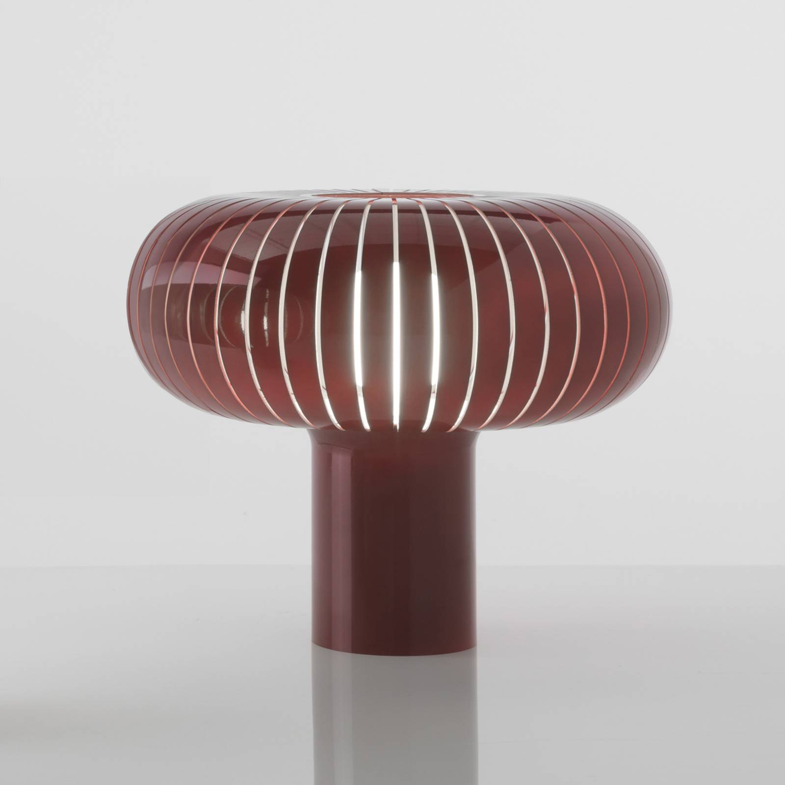 Kartell Tischleuchte Teresa, burgunderrot, Ø 50 cm, PMMA Kartell Tischleuchte Teresa, burgunderrot, Ø 50 cm, PMMA von Kartell