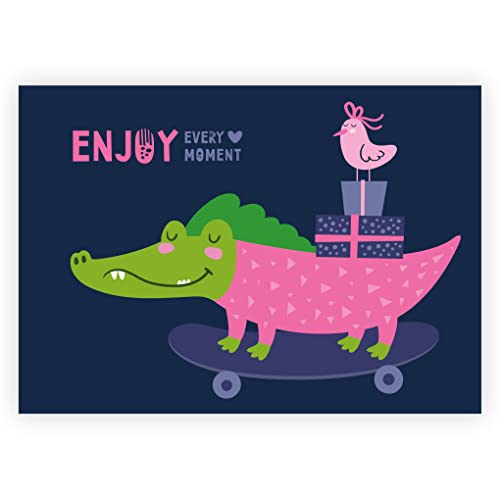 1 Fröhliche Motto Karte mit Geschenk auslieferndem Krokodil auf Skateboard - lustig zum Geburtstag, zur Rente oder für zwischendurch: Enjoy every moment von Kartenkaufrausch