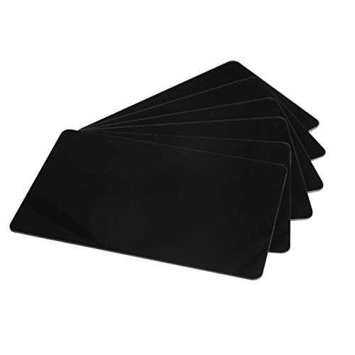 Karteo Plastikkarten Blankokarten [100 Stück] schwarz glänzend Standard EC-Kartenformat (CR-80) von Karteo