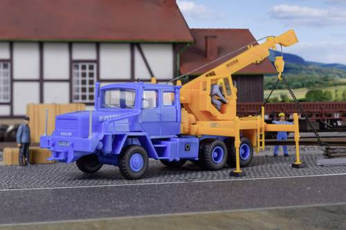 Kibri 10108 H0 LKW Modell Faun Hz mit Bilstein Bergekran Kibri 10108 H0 LKW Modell Faun Hz mit Bilstein Bergekran von Kibri