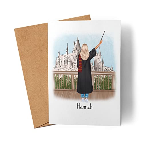 Kiddle-Design Zauberer Karte Personalisiert Magie Hexe Magisch Fantasy Fan Geschenkidee mit Name zum selbst gestalten Abschluss Abitur Bachelor Frau Kiddle-Design Zauberer Karte Personalisiert Magie Hexe Magisch Fantasy Fan Geschenkidee mit Name zum selbst gestalten Abschluss Abitur Bachelor Frau von Kiddle-Design