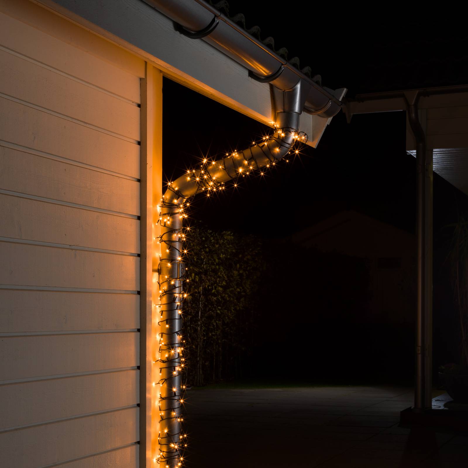 LED-Lichterkette außen 200-fl. schwarz/bernstein LED-Lichterkette außen 200-fl. schwarz/bernstein von Konstsmide Christmas