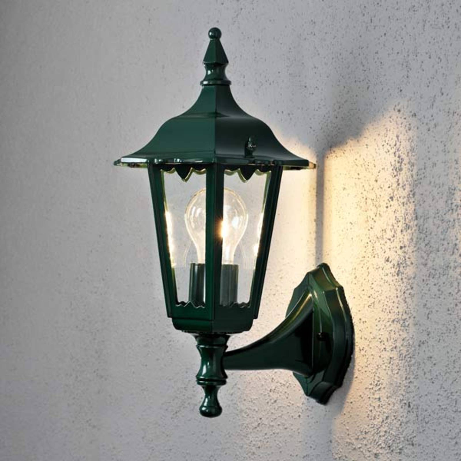 Außenwandleuchte Firenze, grün, Fassung oben, 36 cm Außenwandleuchte Firenze, grün, Fassung oben, 36 cm von Konstsmide