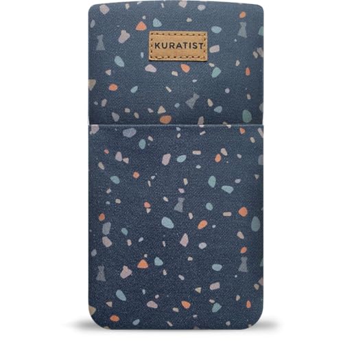 Kuratist Handy-Tasche 'AHOI' - Universell kompatibel z.B. iPhone 15/14/13 or Pro, Galaxy S24/S23, Xiaomi 14/13 - Handgefertigt aus Baumwoll-Canvas - Mit Schutzklappe -Terrazzo von Kuratist