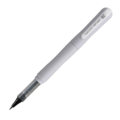Kuretake Zig Letter Pen Cocoiro, Body Color FOG GRAY and Refill Black, Refillable Marking Pen, with Flexible Extrafine Brush Tip, Made in Japan Kuretake Zig Letter Pen Cocoiro, Body Color FOG GRAY and Refill Black, Refillable Marking Pen, with Flexible Extrafine Brush Tip, Made in Japan von Kuretake