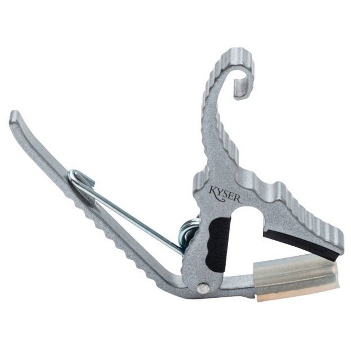 Kyser Quick-Change Partial Short-Cut Halbkapodaster, silberfarben von Kyser
