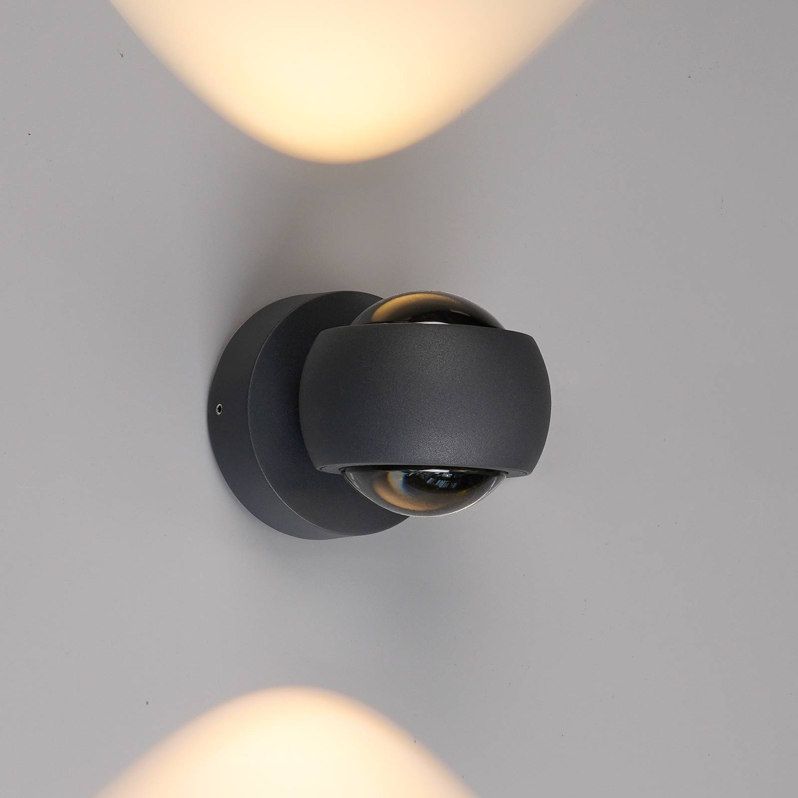 LED-Außenwandleuchte, graphit, up & down, CCT, dimmbar, Alu LED-Außenwandleuchte, graphit, up & down, CCT, dimmbar, Alu von LCD