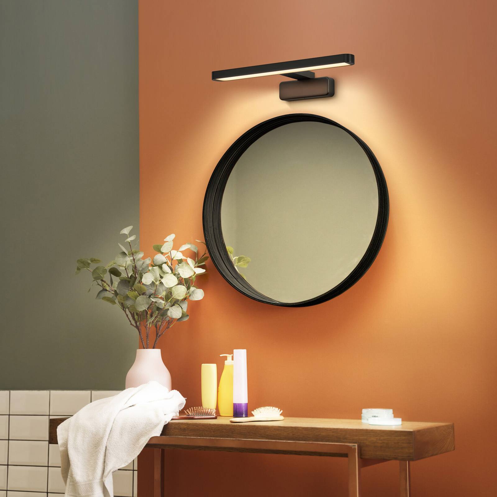 LEDVANCE Bathroom Mirror LED-Wandleuchte schwarz von LEDVANCE