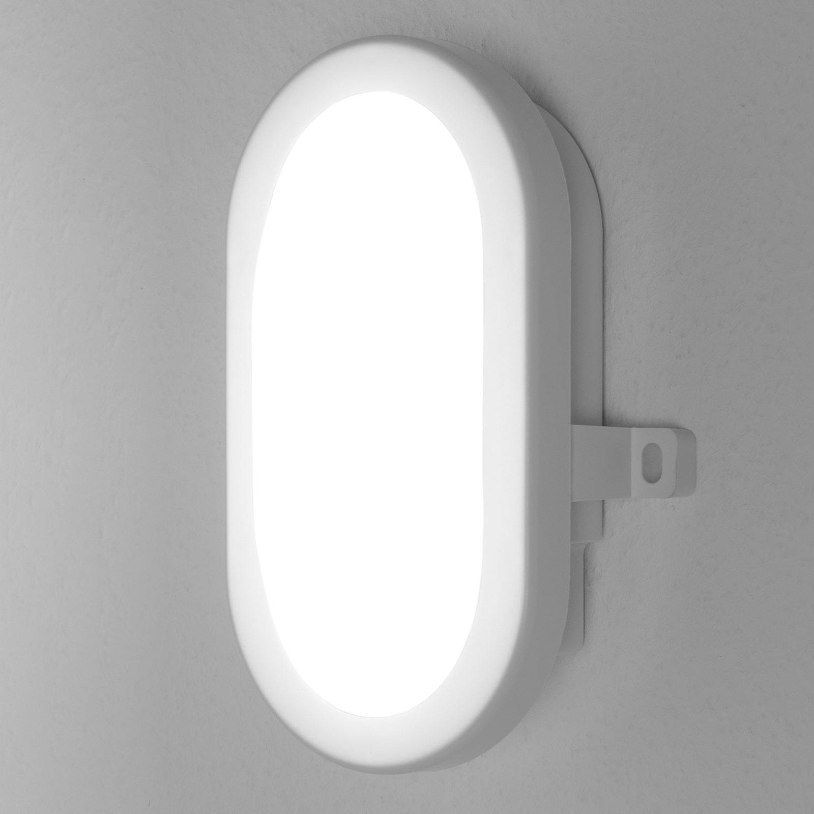 LEDVANCE Bulkhead LED-Außenwandlampe 5,5W in Weiß LEDVANCE Bulkhead LED-Außenwandlampe 5,5W in Weiß von LEDVANCE