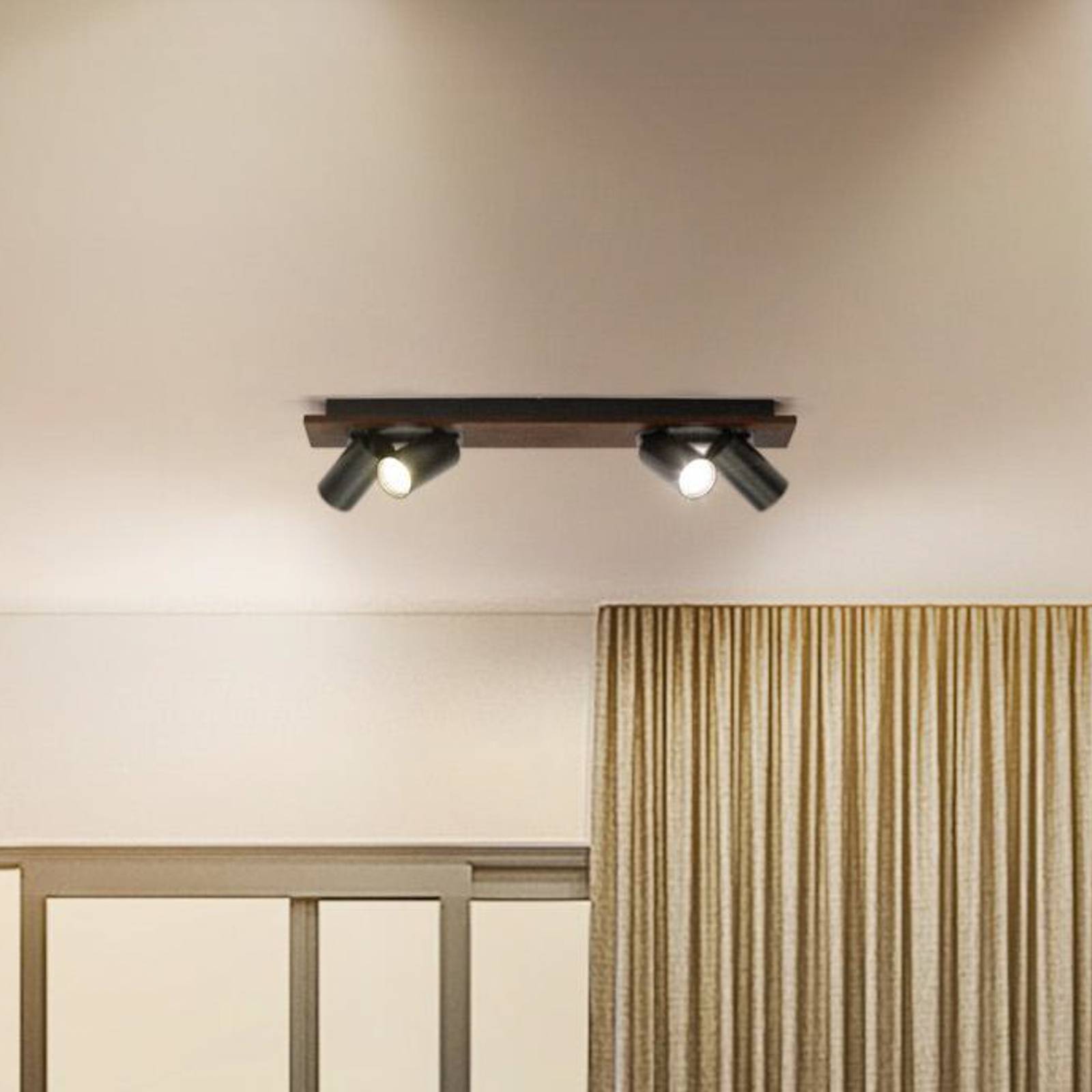LEDVANCE LED-Deckenspot Mercury GU10, 4-fl., Holz/schwarz LEDVANCE LED-Deckenspot Mercury GU10, 4-fl., Holz/schwarz von LEDVANCE