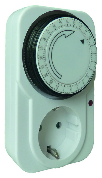 PSDUM20 Steckdosenuhr mechanisch IP20 PSDUM20 Steckdosenuhr mechanisch IP20 von LICHTZENTRALE Lichtgroßhandel GmbH
