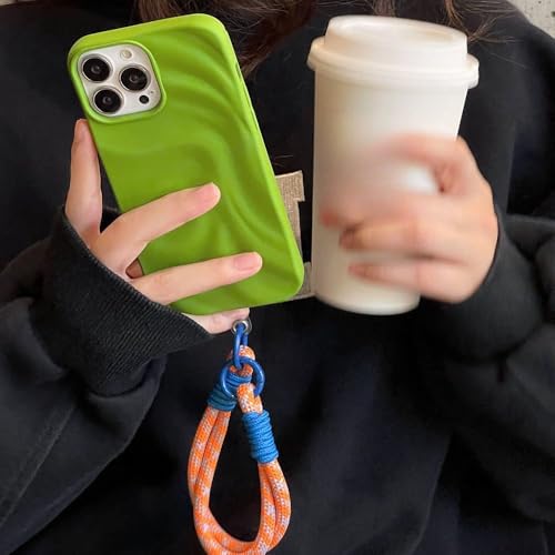 LIFEKA Wrinkle Pleats Bunte Lanyard-Hülle für iPhone 14 13 12 Pro Max 11 Matte Hülle mit Seilkordel-Schutzhülle Softshell, Grün 1, Für iPhone 14 LIFEKA Wrinkle Pleats Bunte Lanyard-Hülle für iPhone 14 13 12 Pro Max 11 Matte Hülle mit Seilkordel-Schutzhülle Softshell, Grün 1, Für iPhone 14 von LIFEKA