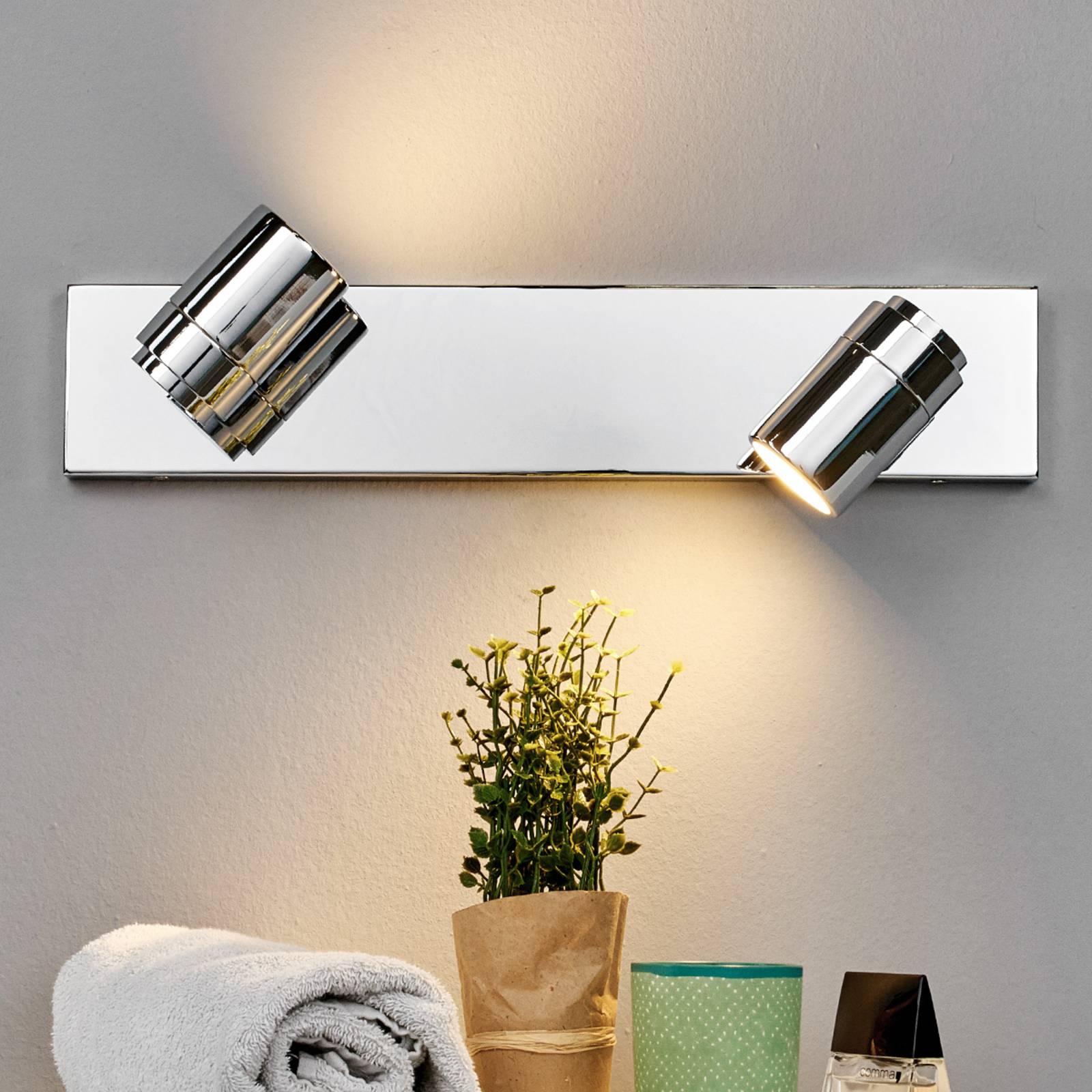 Lindby Bad-Wandleuchte Dejan, 2-flammig, chrom, IP44 Lindby Bad-Wandleuchte Dejan, 2-flammig, chrom, IP44 von LINDBY