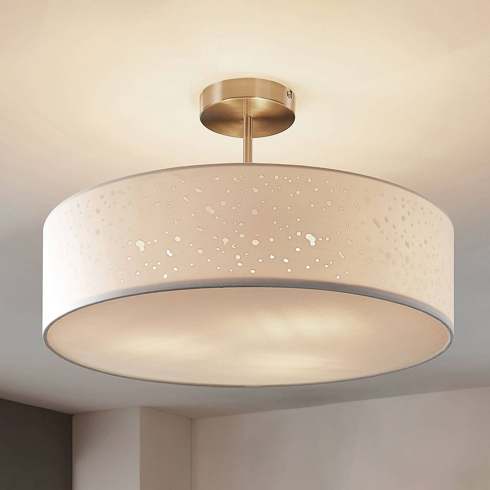 Lindby Deckenlampe Umma, Abstand, weiß, Stoff, Ø 50 cm, E27 Lindby Deckenlampe Umma, Abstand, weiß, Stoff, Ø 50 cm, E27 von LINDBY