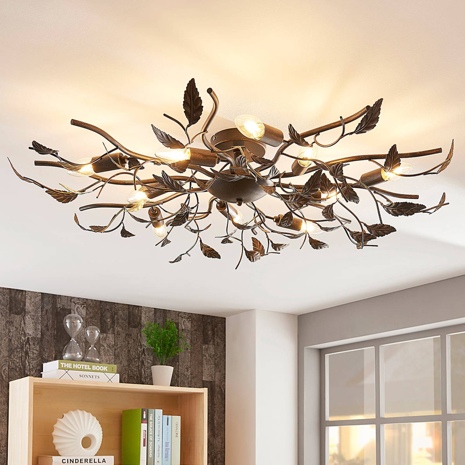 Lindby Deckenlampe Yos, 10-flg., 95 cm, schwarz-kupfer, E14 Lindby Deckenlampe Yos, 10-flg., 95 cm, schwarz-kupfer, E14 von LINDBY