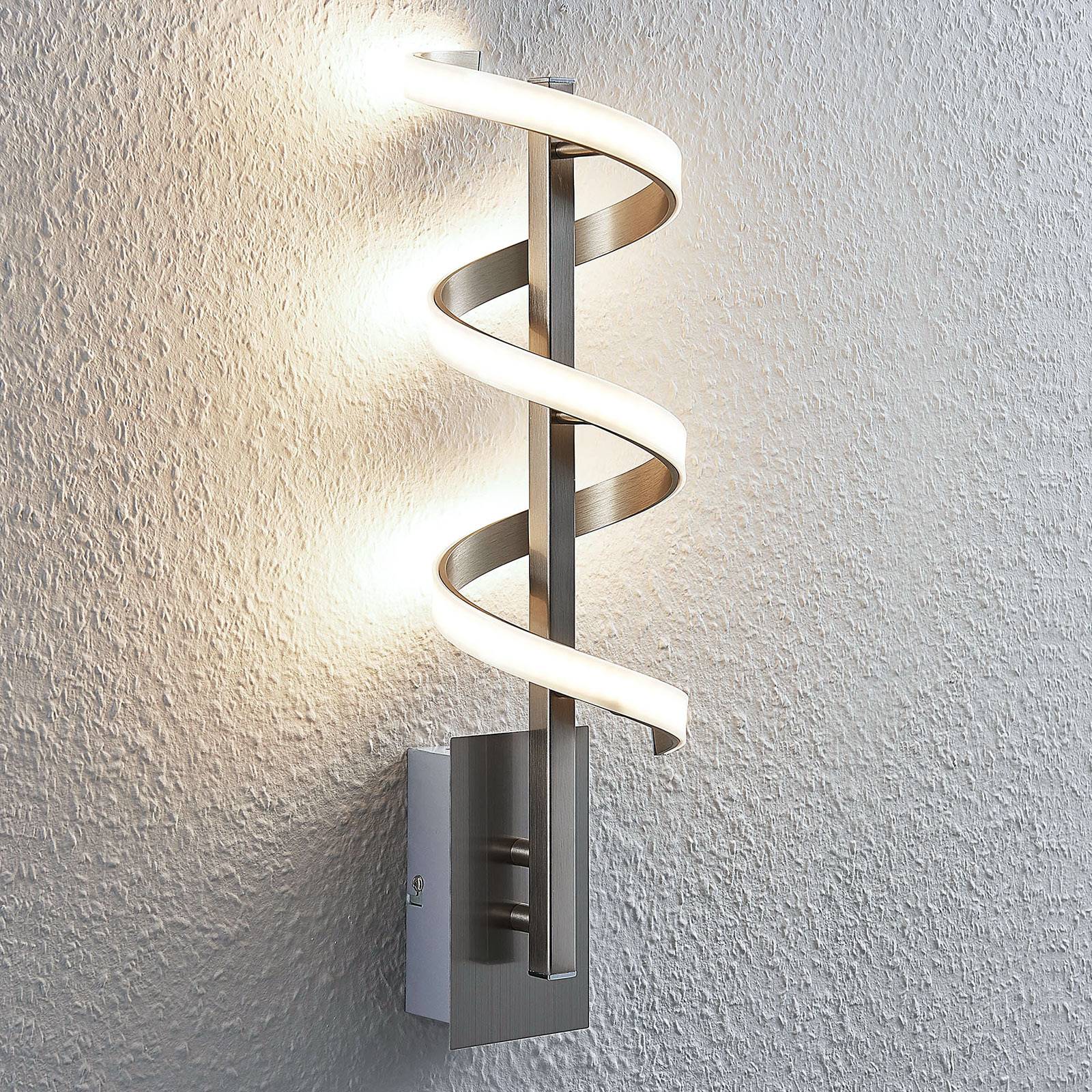 Gedrehte LED-Wandleuchte Pierre Gedrehte LED-Wandleuchte Pierre von LINDBY