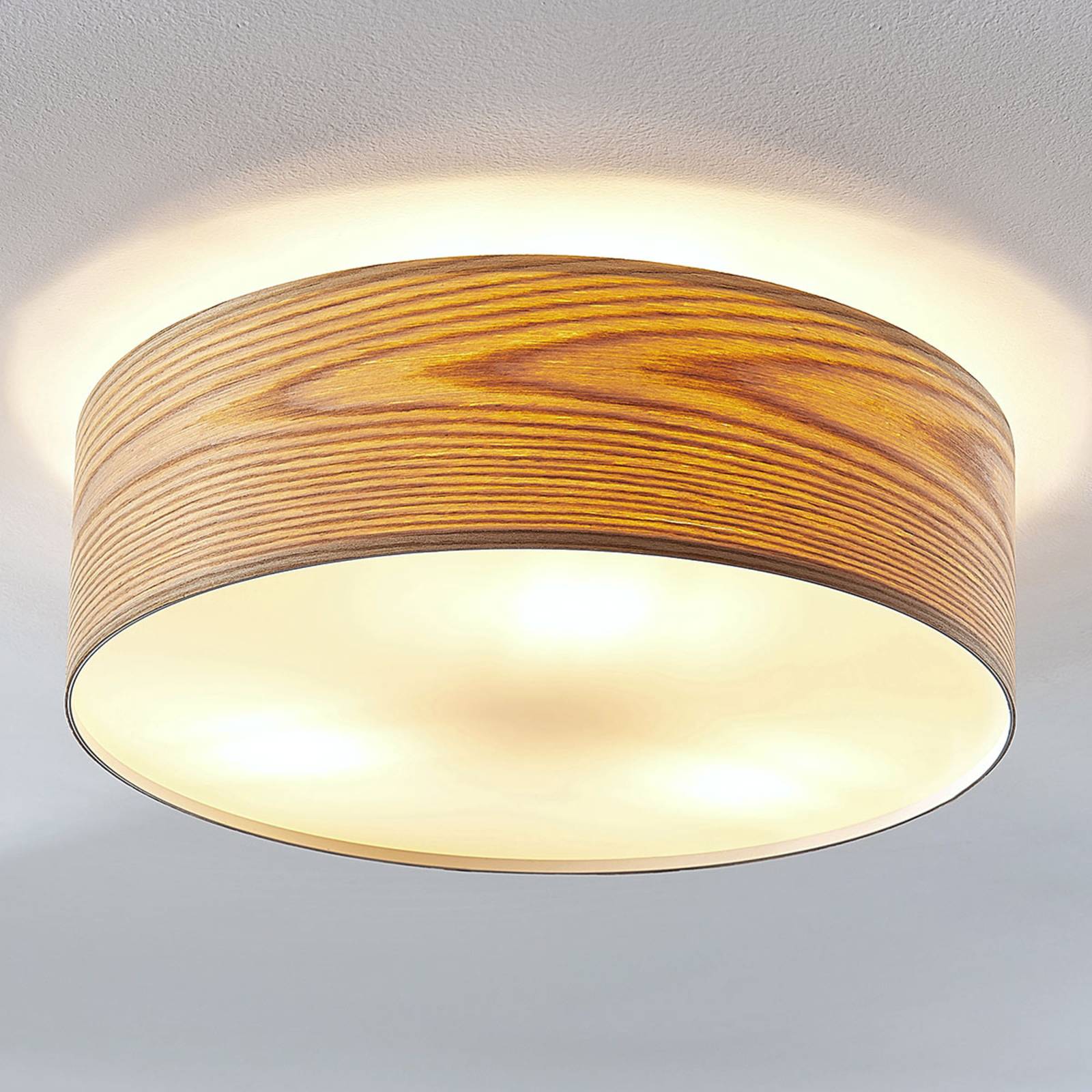 Lindby Deckenleuchte Dominic, Ø 45 cm, 3-flammig, Holz Lindby Deckenleuchte Dominic, Ø 45 cm, 3-flammig, Holz von LINDBY