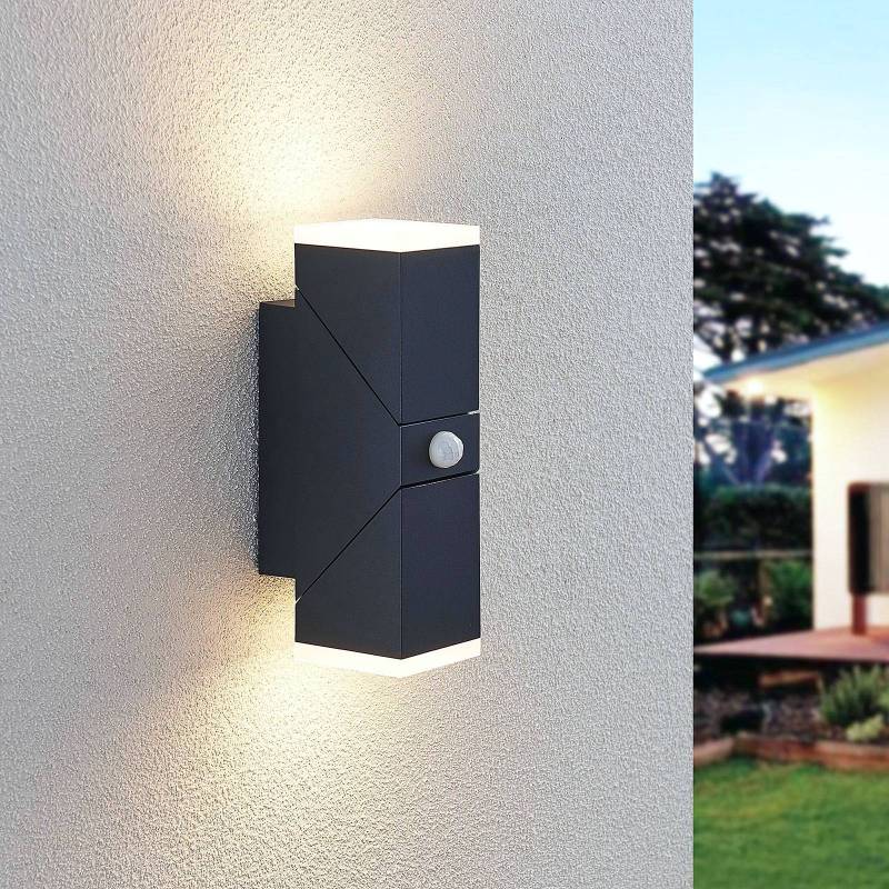 Lindby LED-Wandleuchte Sally, 22 cm, anthrazit, IP54, Sensor von LINDBY