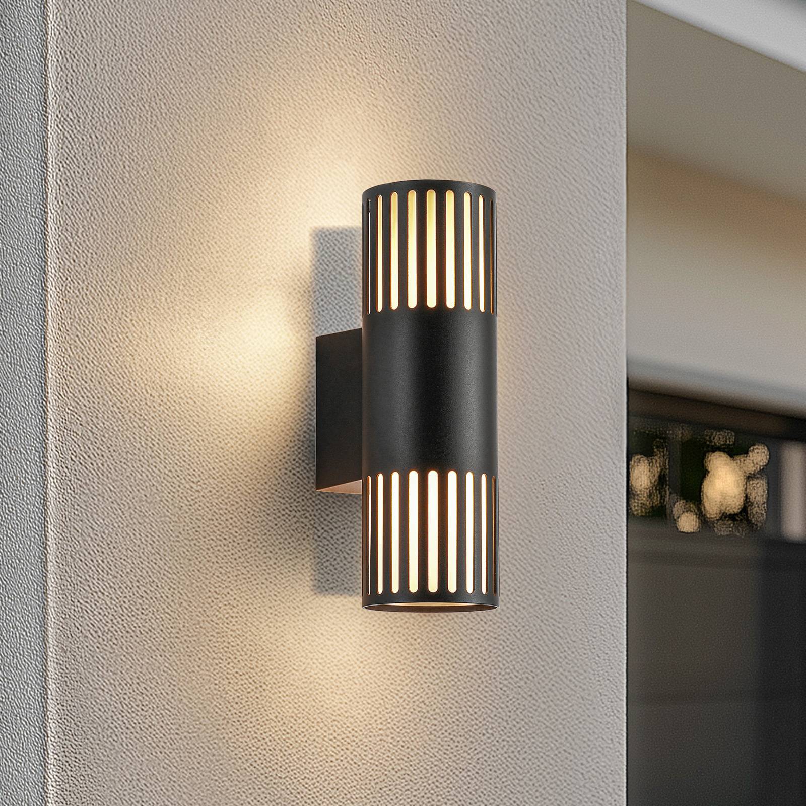 Lindby Außenwandleuchte Lurinda, 2-flg., schwarz, Ø10cm Lindby Außenwandleuchte Lurinda, 2-flg., schwarz, Ø10cm von LINDBY