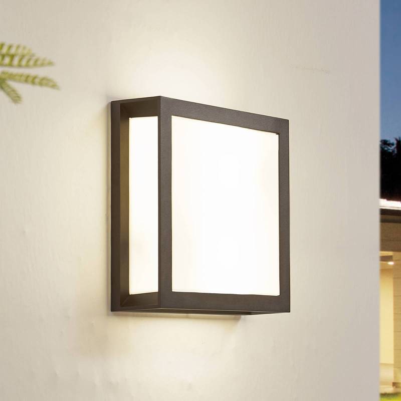 Lindby Außenwandleuchte Sivana, schwarz, Alu, 26 cm x 26 cm von LINDBY