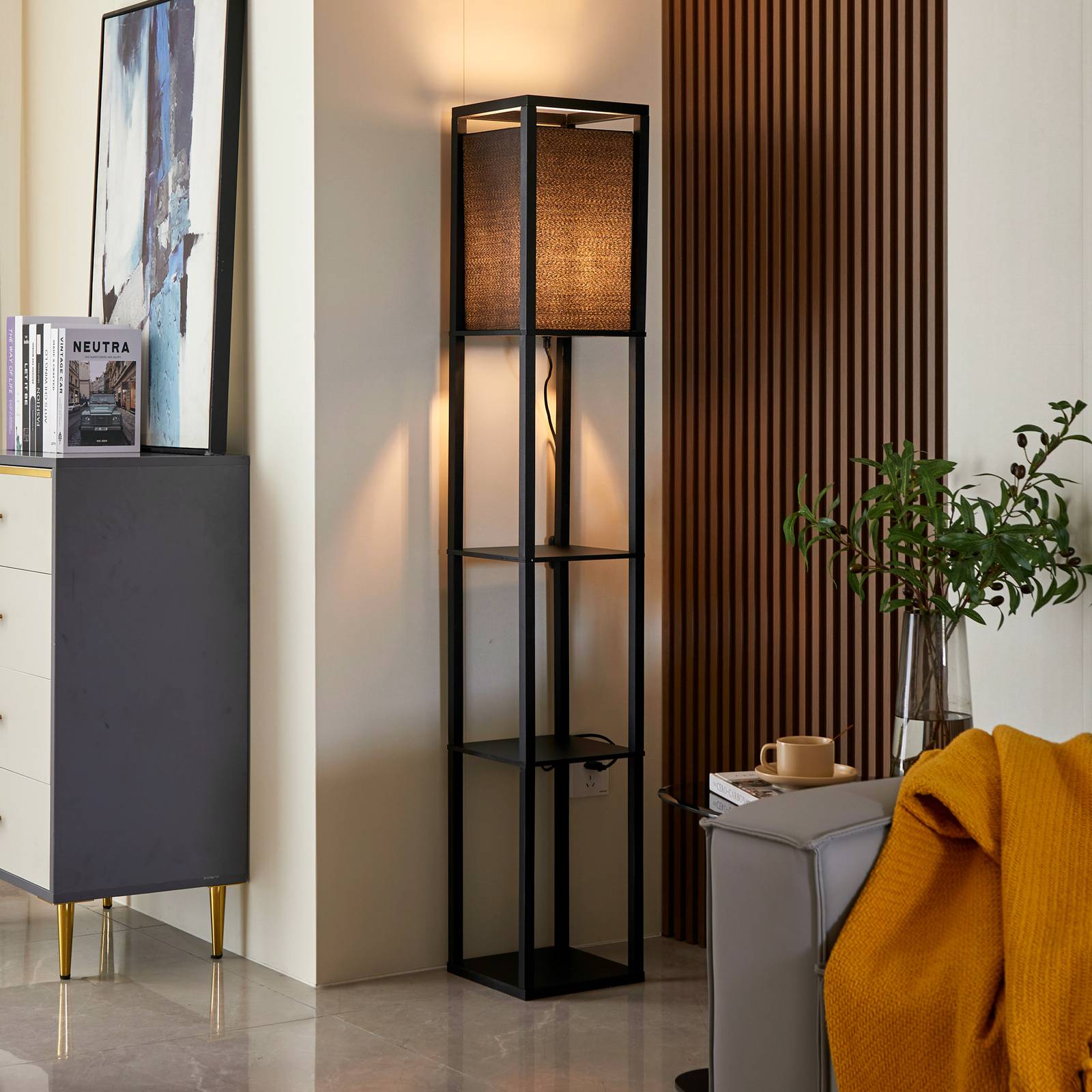 Lindby Stehleuchte Birta, Ablage, Holz, schwarz, 159cm Lindby Stehleuchte Birta, Ablage, Holz, schwarz, 159cm von LINDBY