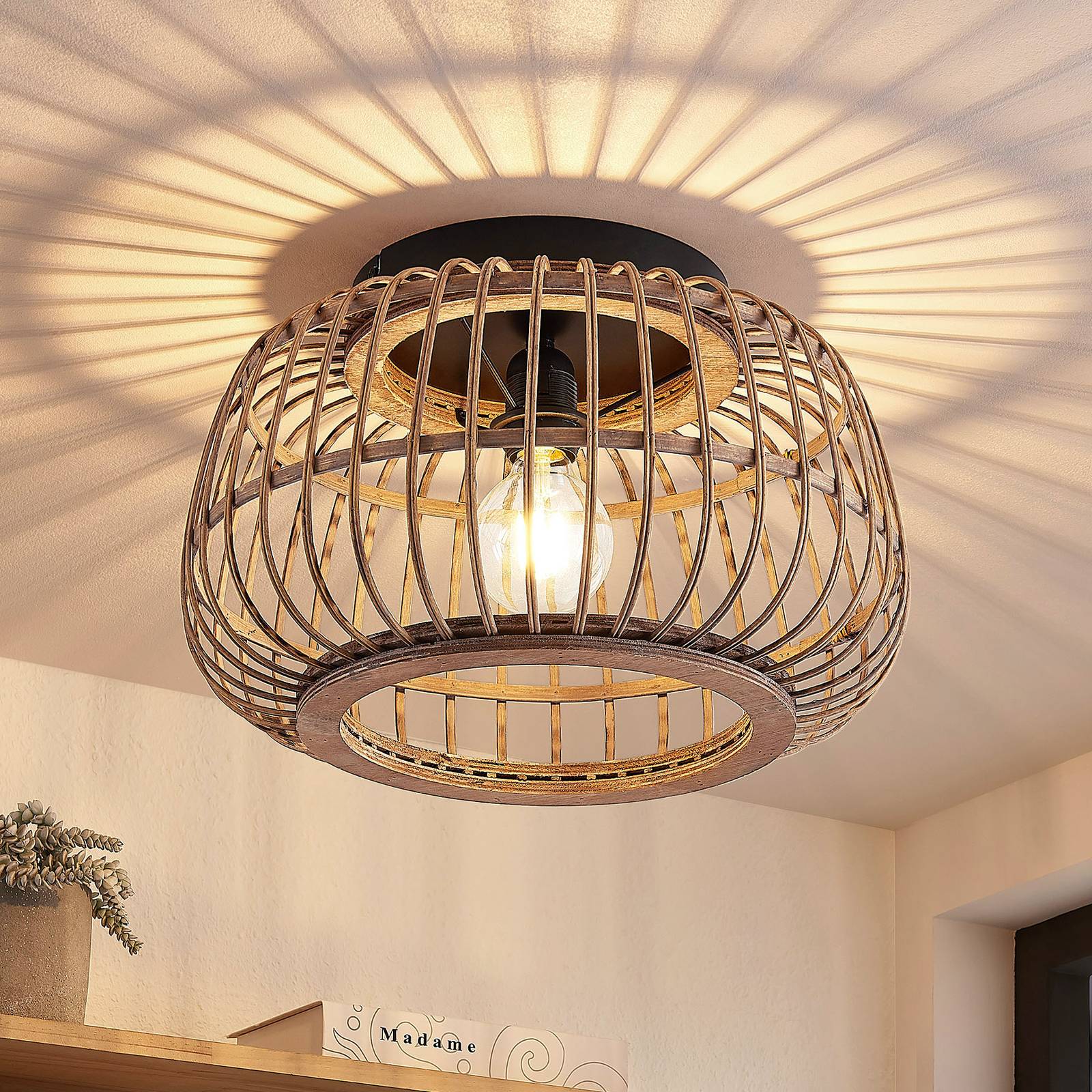 Lindby Deckenleuchte Bominio, Ø 40 cm, Rattan, Holz, E27 Lindby Deckenleuchte Bominio, Ø 40 cm, Rattan, Holz, E27 von LINDBY