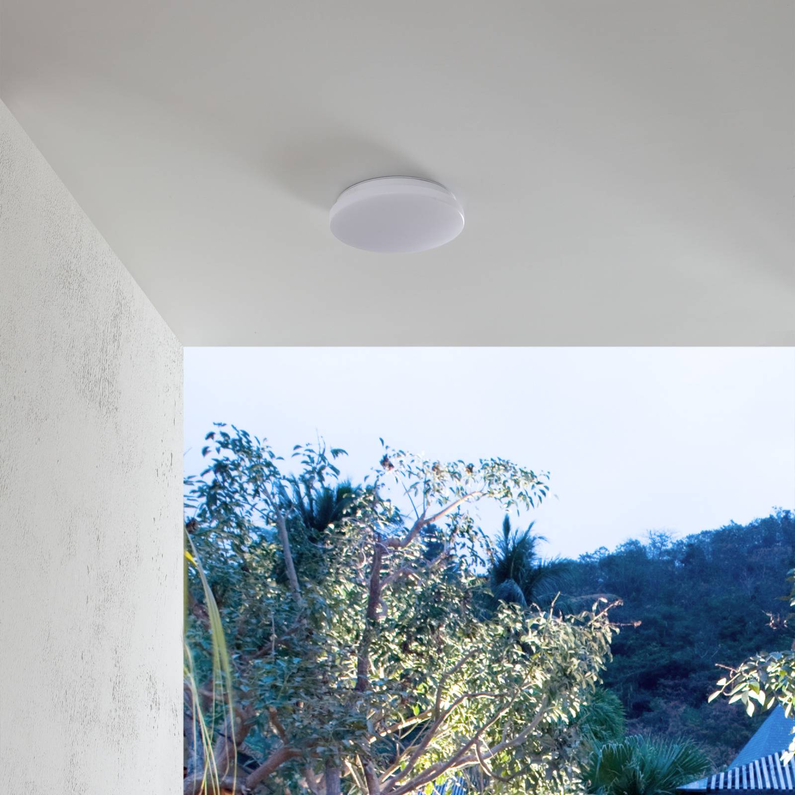 Lindby LED-Außendeckenleuchte Doki, 26 cm, weiß, Kunststoff Lindby LED-Außendeckenleuchte Doki, 26 cm, weiß, Kunststoff von LINDBY