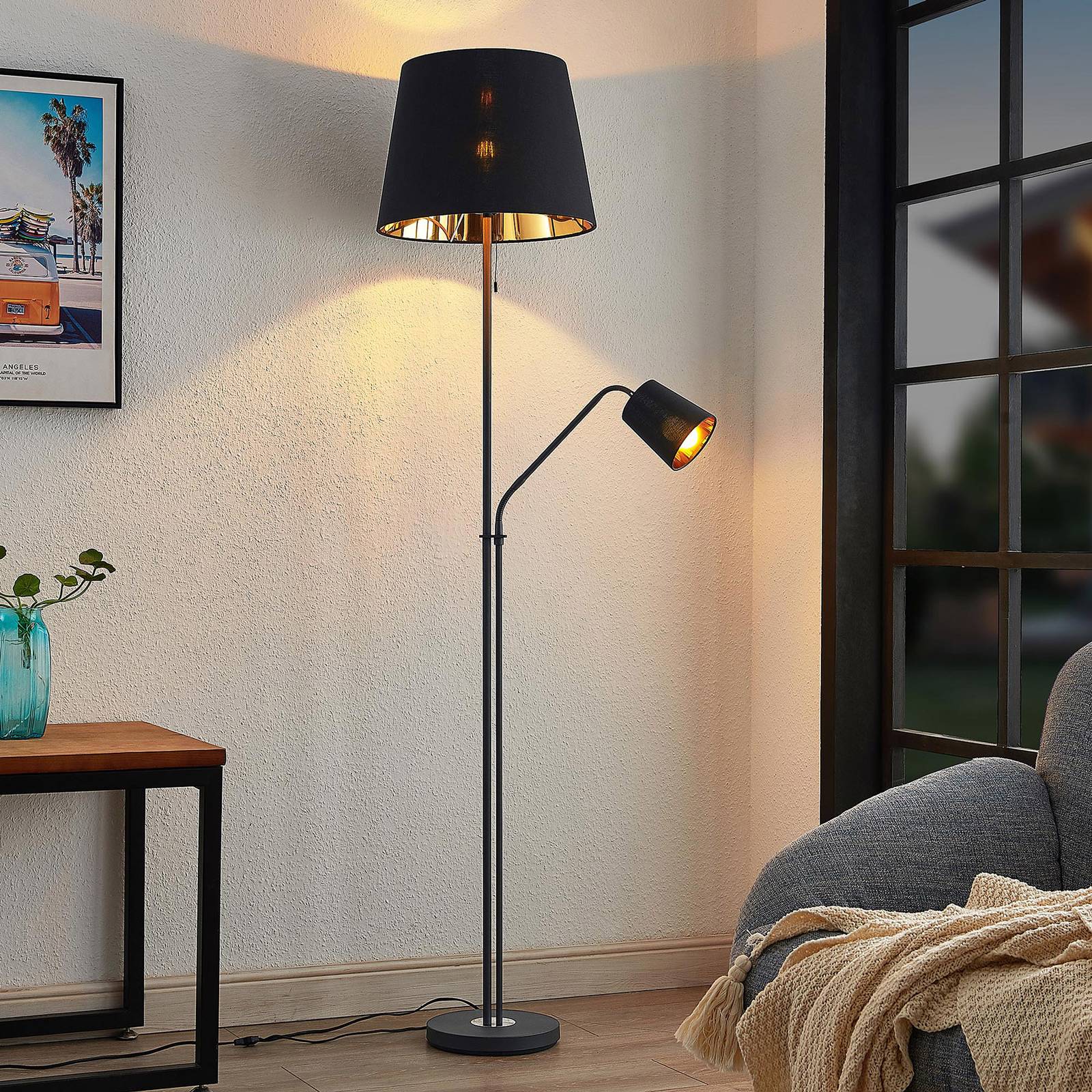 Lindby Stehlampe Efalia, schwarz/gold, Textil, Leselicht Lindby Stehlampe Efalia, schwarz/gold, Textil, Leselicht von LINDBY