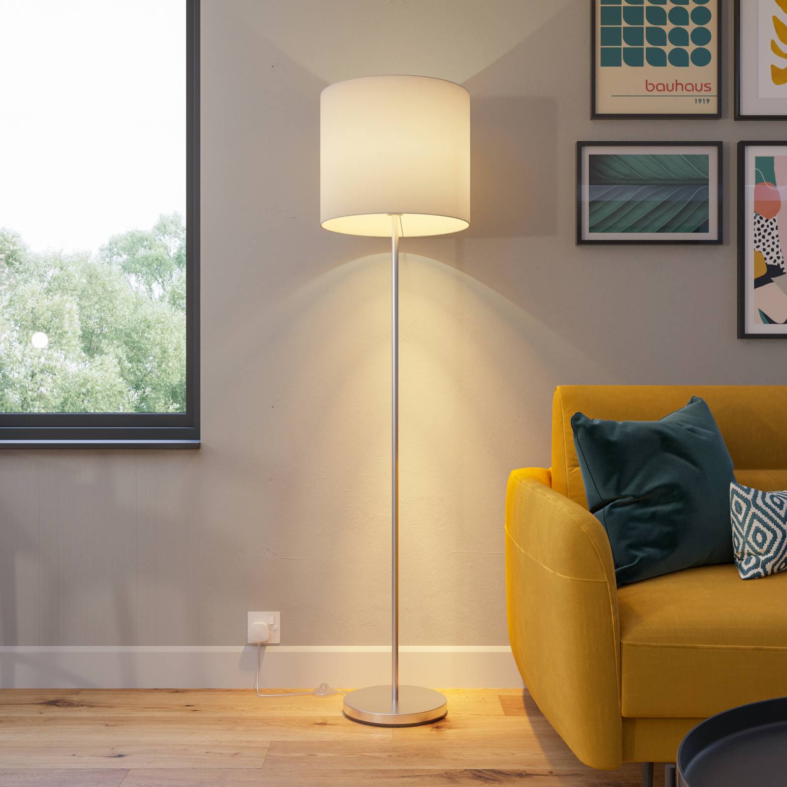 Lindby Stehlampe Everly, weiß, Textil, 166 cm hoch, E27 Lindby Stehlampe Everly, weiß, Textil, 166 cm hoch, E27 von LINDBY