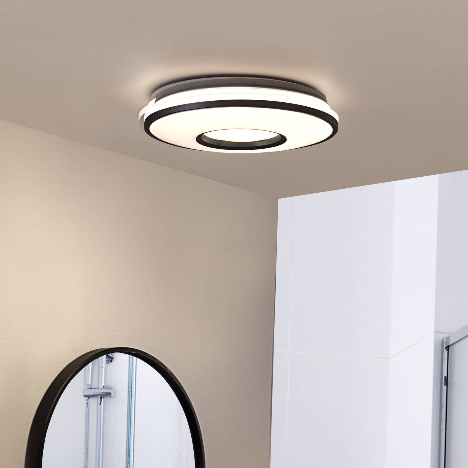 Lindby LED-Deckenlampe Furgo, silber/weiß, Kunststoff, IP44 Lindby LED-Deckenlampe Furgo, silber/weiß, Kunststoff, IP44 von LINDBY