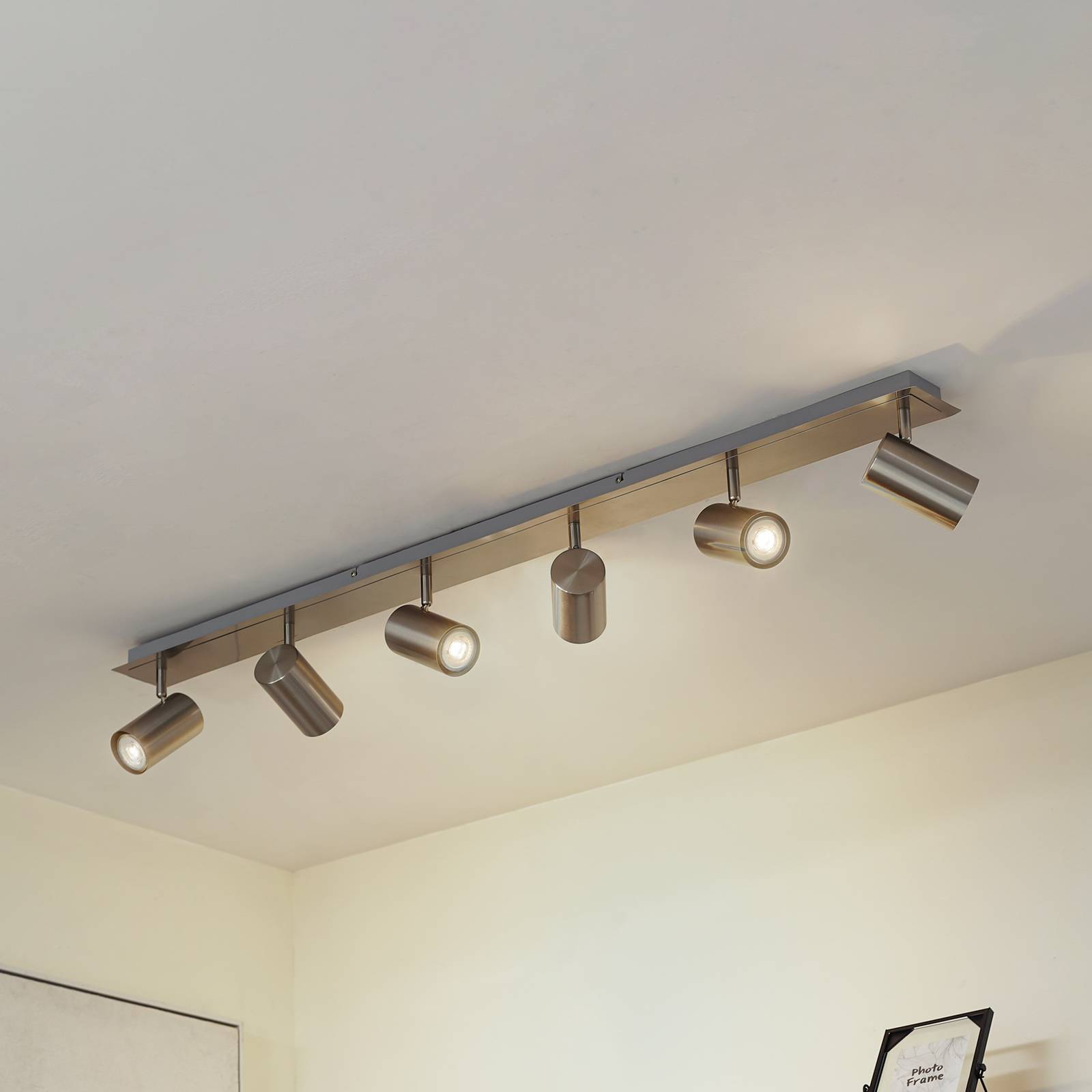 Lindby Deckenstrahler Joffrey, 116 cm, nickel, 6-flg., GU10 Lindby Deckenstrahler Joffrey, 116 cm, nickel, 6-flg., GU10 von LINDBY