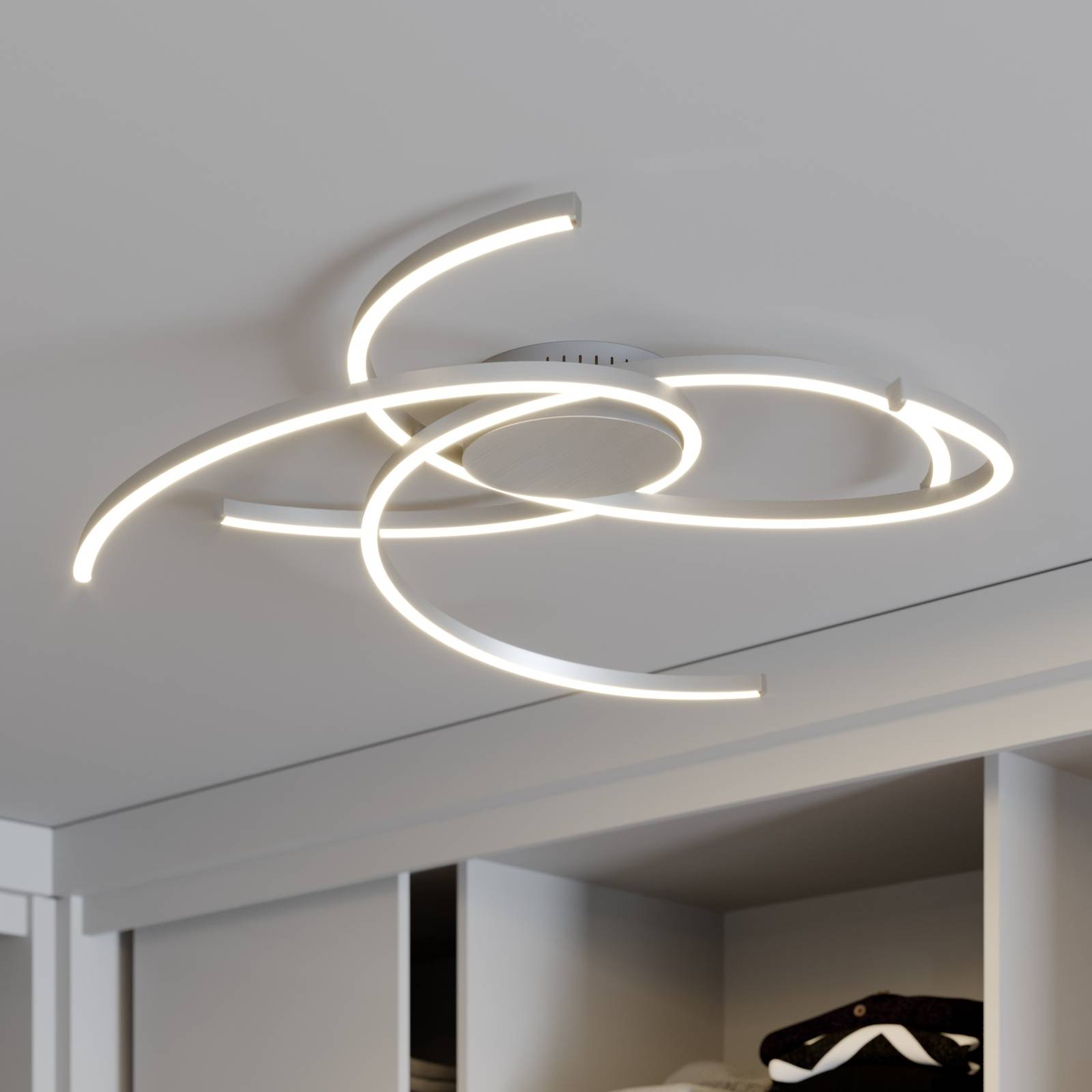 Lindby Katris LED-Deckenleuchte, 73 cm, alu von LINDBY