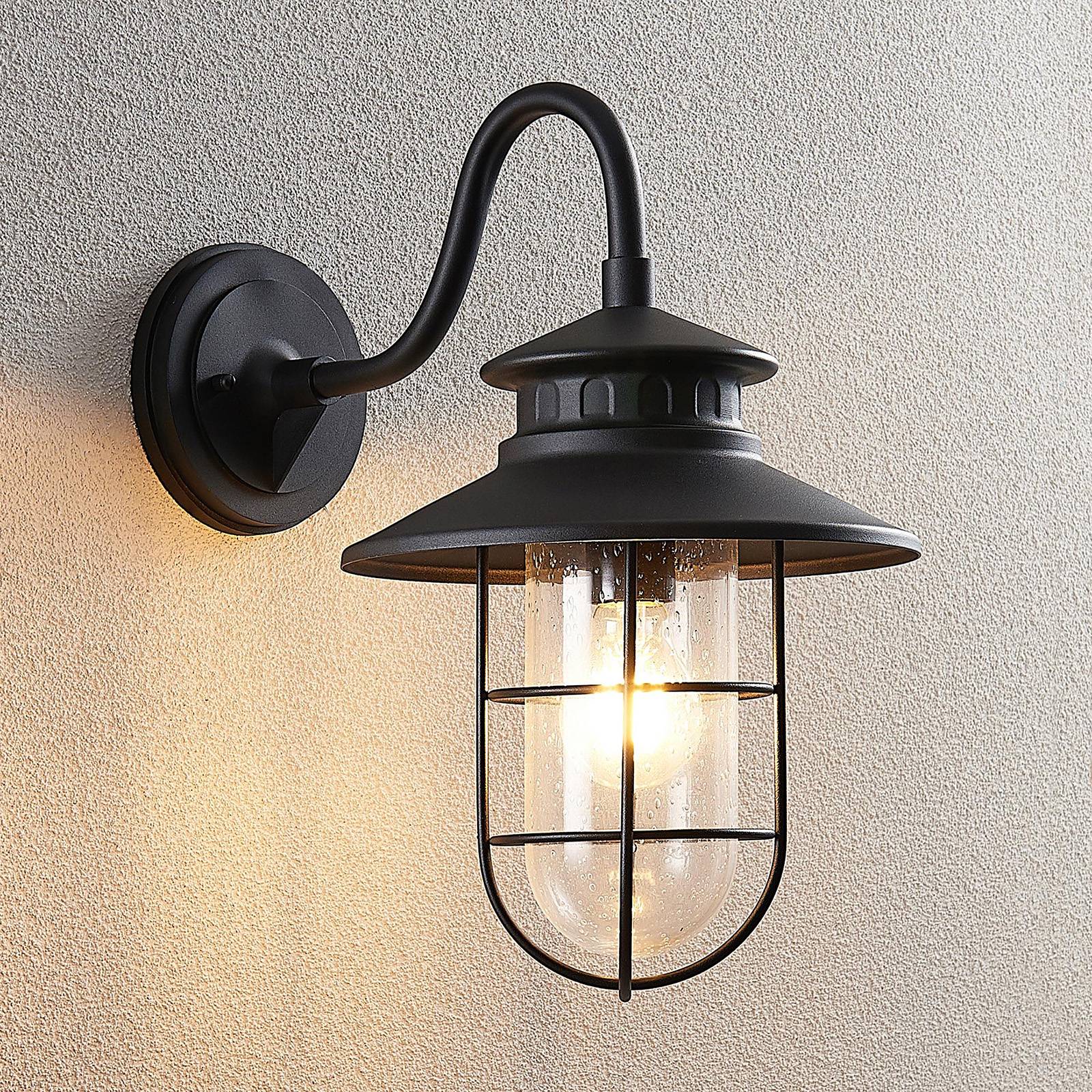 Lindby Außenwandleuchte Kyan, Höhe 40 cm, schwarz, IP44, E27 Lindby Außenwandleuchte Kyan, Höhe 40 cm, schwarz, IP44, E27 von LINDBY