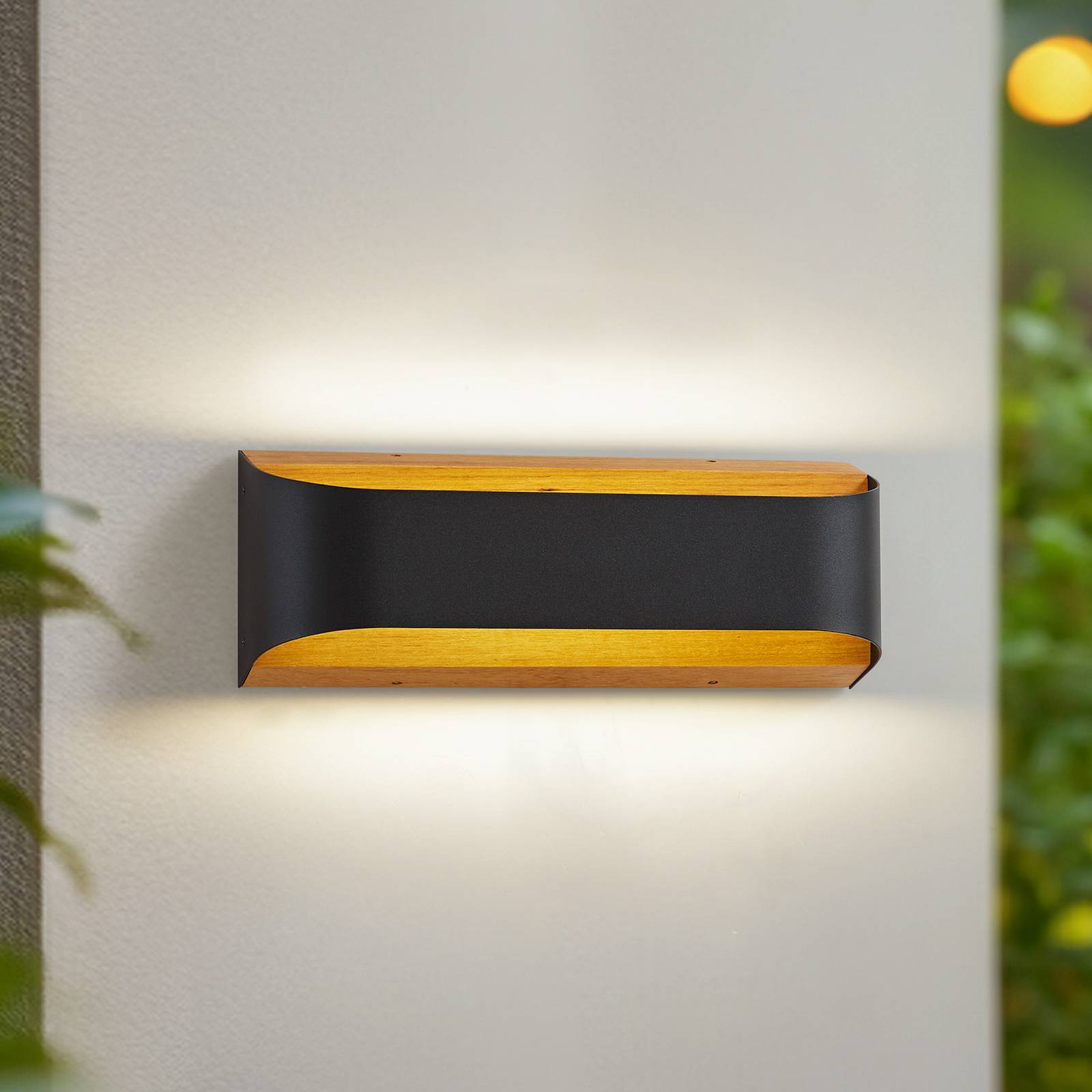Lindby LED-Außenwandleuchte Lenore, schwarz, Metall, 36,5cm Lindby LED-Außenwandleuchte Lenore, schwarz, Metall, 36,5cm von LINDBY