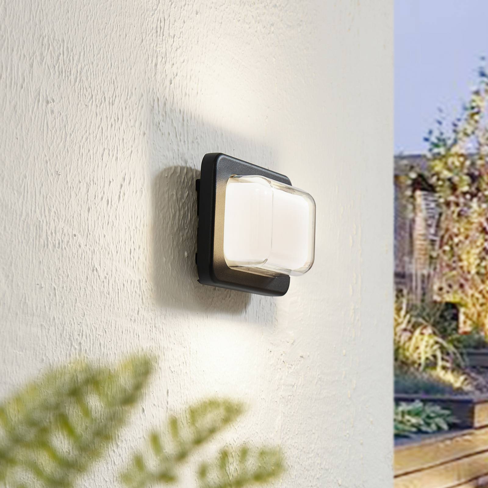 Lindby LED-Außenwandleuchte Sibara, anthrazit, eckig, IP54 Lindby LED-Außenwandleuchte Sibara, anthrazit, eckig, IP54 von LINDBY