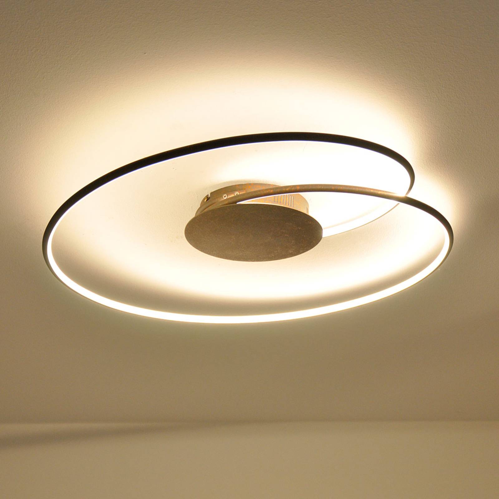 Lindby LED-Deckenlampe Joline, rostbraun, 74 cm, Metall von LINDBY