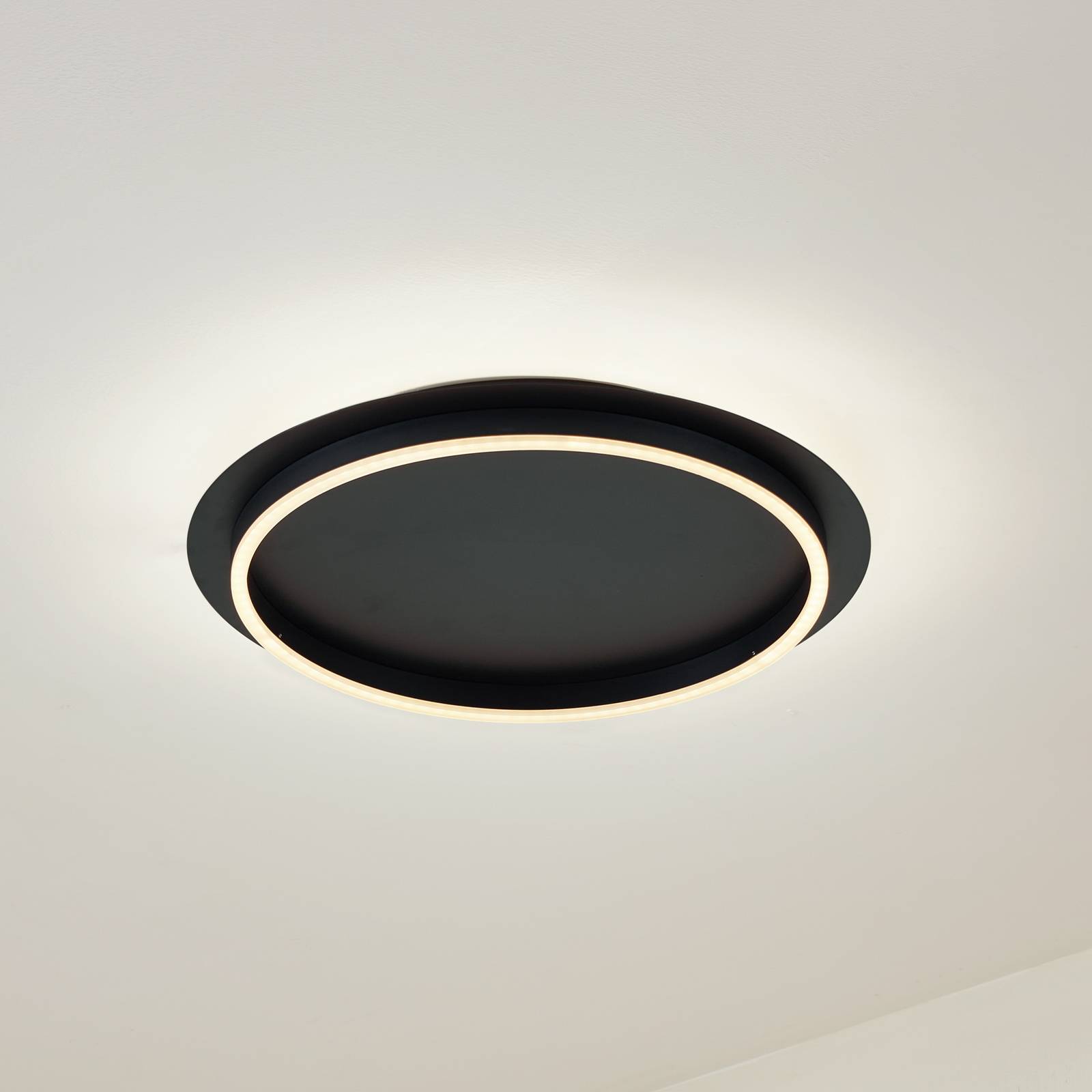 Lindby LED-Deckenleuchte Kunis, schwarz, Kunststoff, Ø 46 cm Lindby LED-Deckenleuchte Kunis, schwarz, Kunststoff, Ø 46 cm von LINDBY