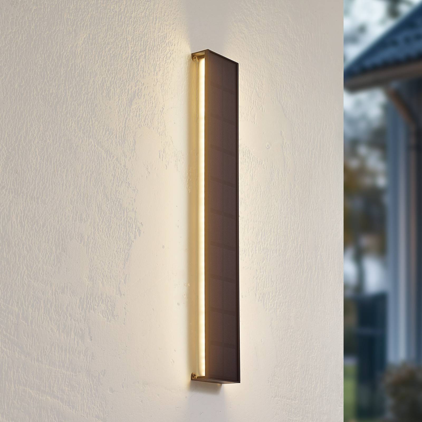 Lindby LED-Solar-Wandleuchte Laarni, dimmbar, IP54, schwarz Lindby LED-Solar-Wandleuchte Laarni, dimmbar, IP54, schwarz von LINDBY