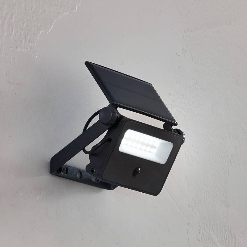 Lindby LED-Solar-Wandleuchte Rikard, schwarz, Edelstahl von LINDBY