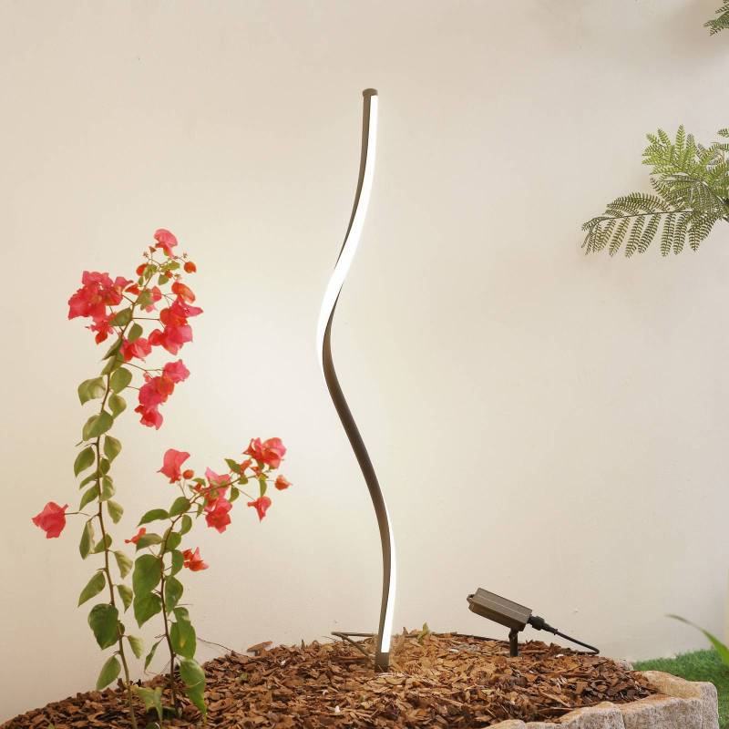 Lindby LED-Solarleuchte Sabriel, kurvig, schwarz, Alu, 3000K von LINDBY