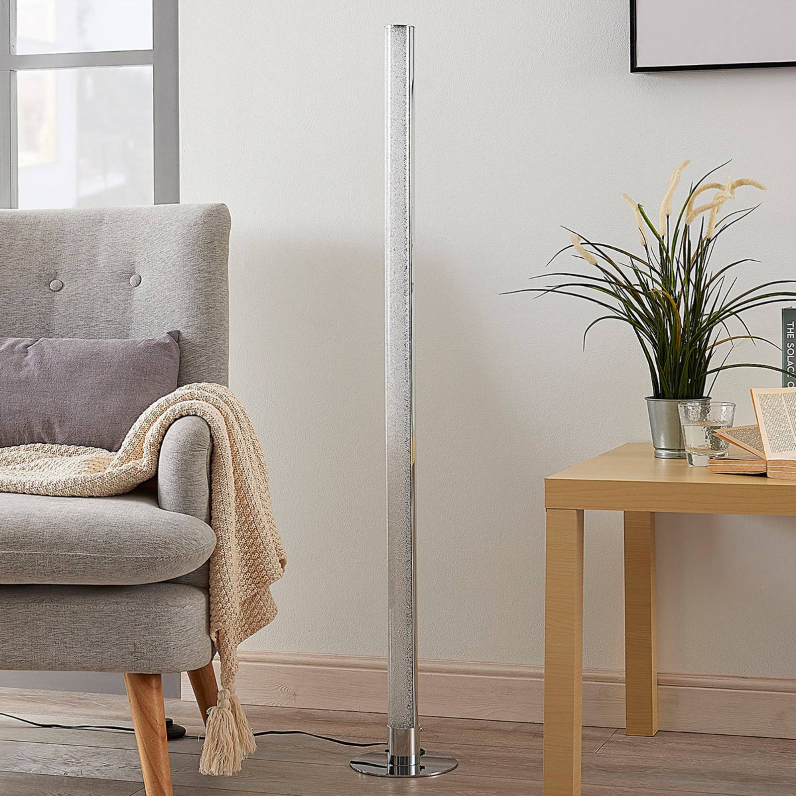 Lindby LED-Stehlampe Hadis, RGB, Fernbedienung, weiß, 120 cm Lindby LED-Stehlampe Hadis, RGB, Fernbedienung, weiß, 120 cm von LINDBY