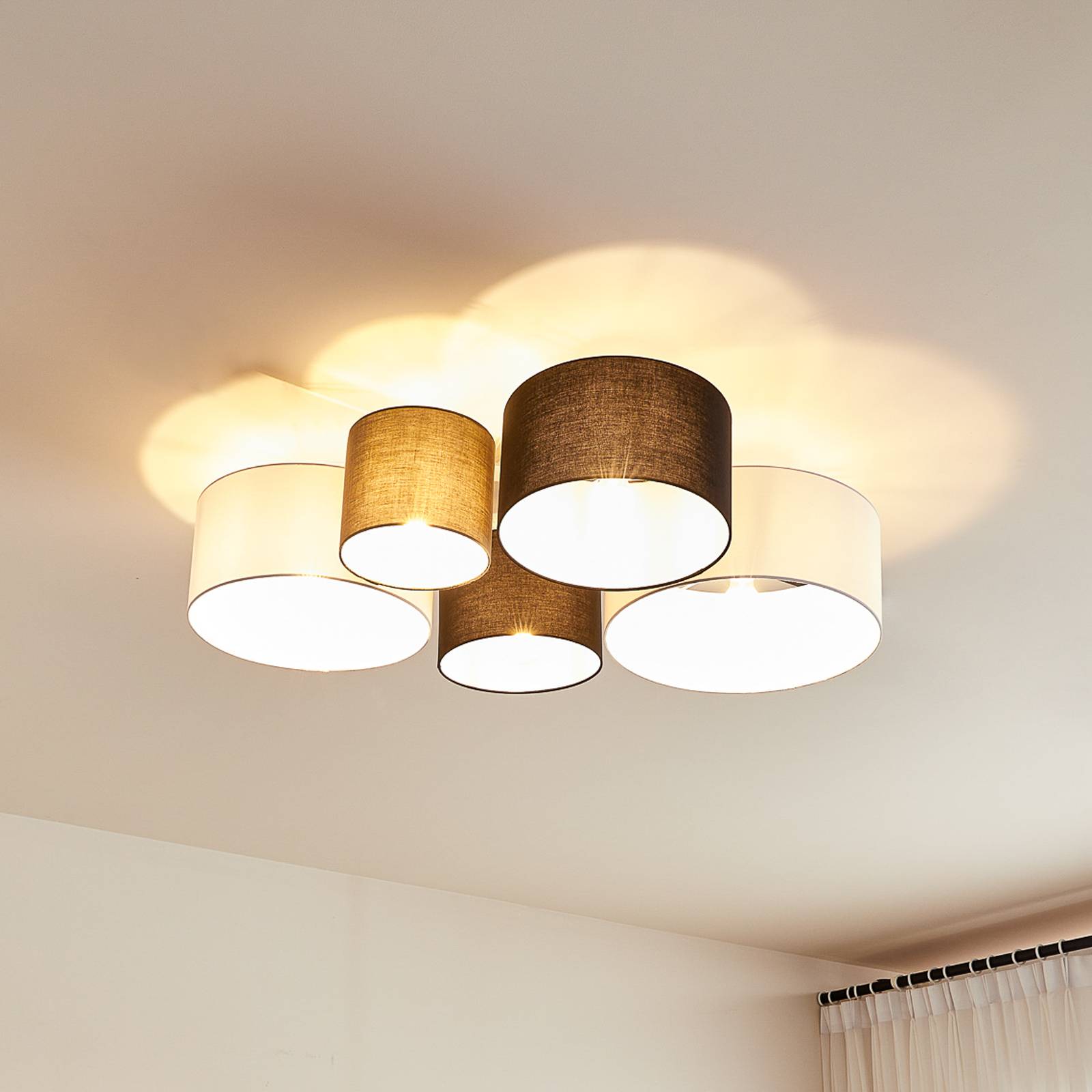 Lindby Deckenlampe Lettie, grau/schwarz/weiß, 5-flammig, E27 Lindby Deckenlampe Lettie, grau/schwarz/weiß, 5-flammig, E27 von LINDBY