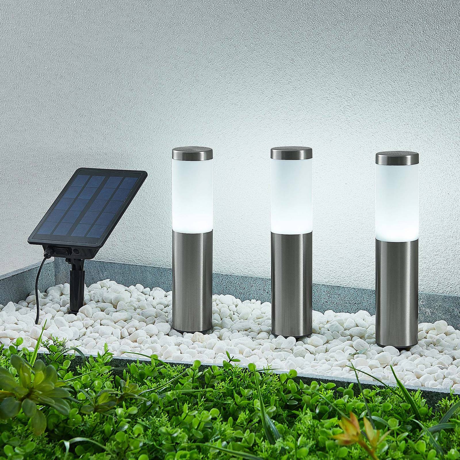 Lindby Lexiane LED-Solarlampen, 3er-Set, Edelstahl Lindby Lexiane LED-Solarlampen, 3er-Set, Edelstahl von LINDBY