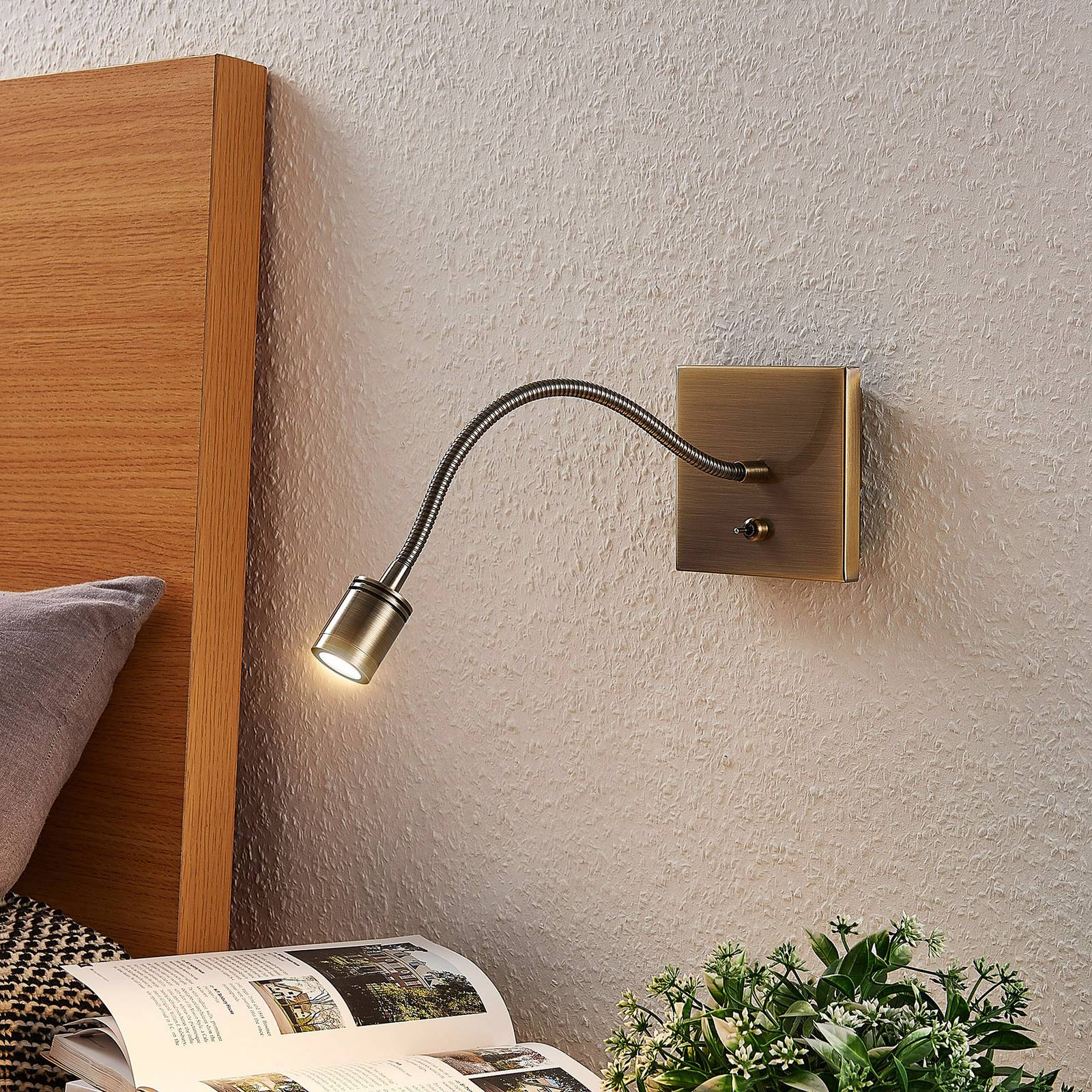 Lindby LED-Wandlampe Mayar, 2er, messing, Leselampe, 11 cm Lindby LED-Wandlampe Mayar, 2er, messing, Leselampe, 11 cm von LINDBY