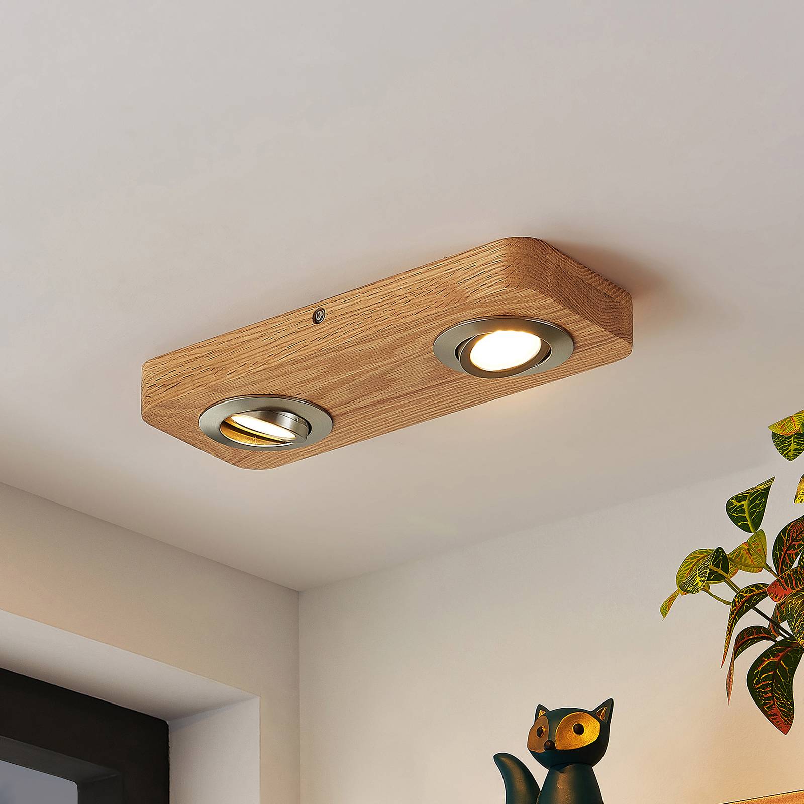 Lindby Mikari LED-Deckenleuchte aus Holz, 2-fl. von LINDBY