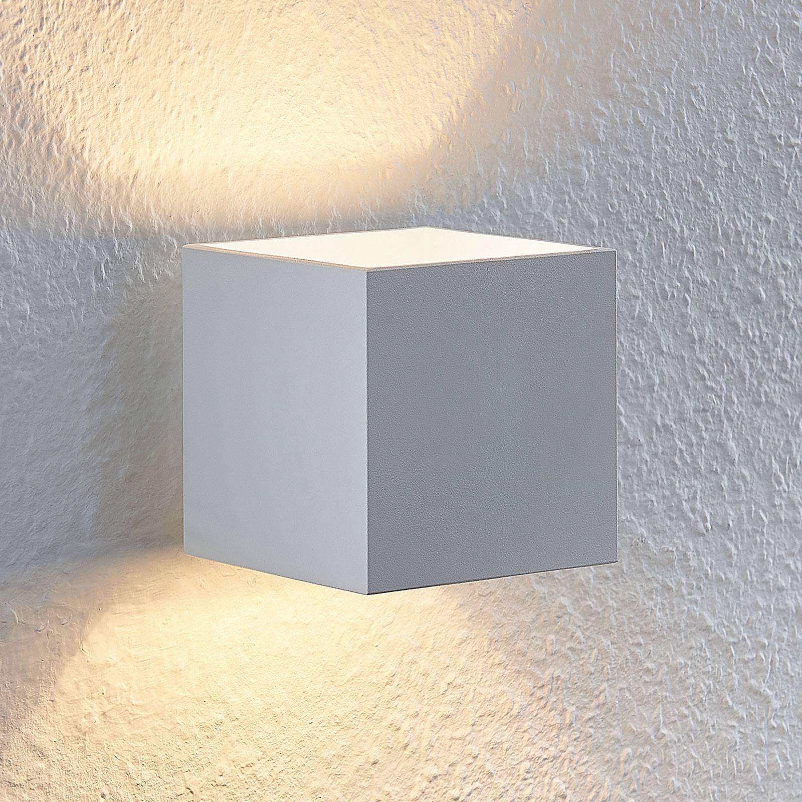 Lindby Mirza Aluminium-Wandleuchte, eckig, weiß Lindby Mirza Aluminium-Wandleuchte, eckig, weiß von LINDBY