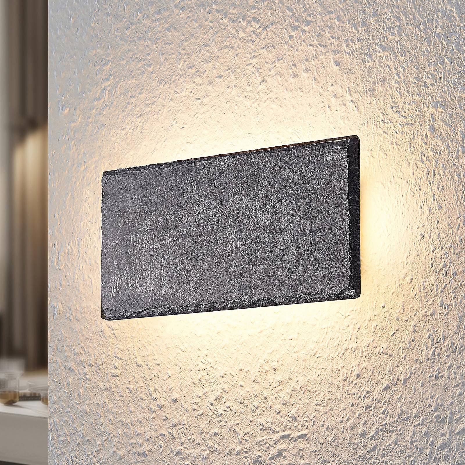 Lindby LED-Wandleuchte Peetu, 22 cm lang, Schiefer, dimmbar Lindby LED-Wandleuchte Peetu, 22 cm lang, Schiefer, dimmbar von LINDBY